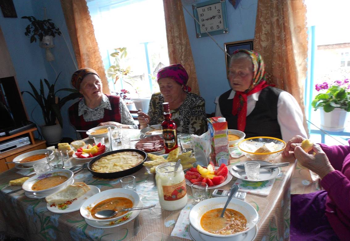 Традиционное блюдо селянка русского населения села Вознесенка Дуванского района Башкортостана